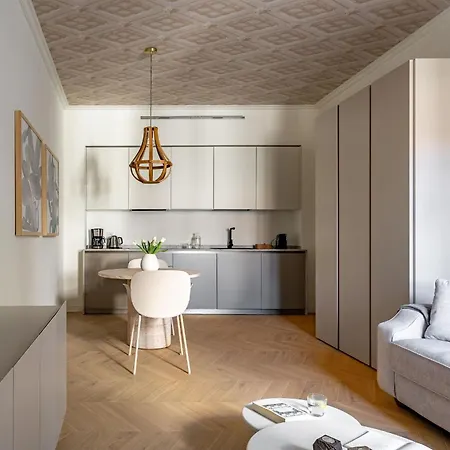 Deservi Charming Apartman *