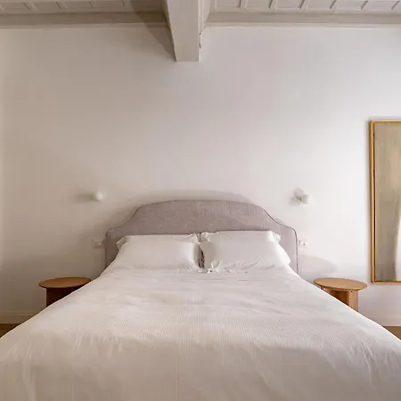 Deservi Charming Apartman *